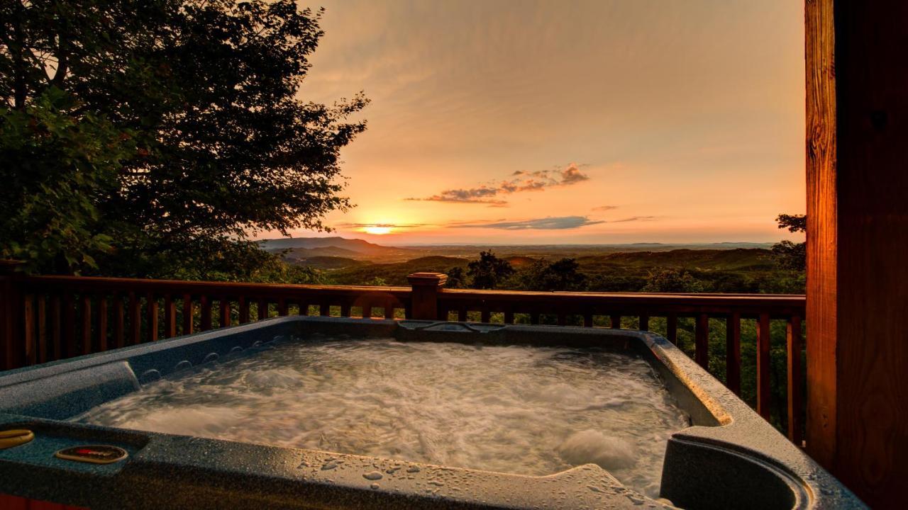 Incredible Views Hot Tub Close To Everything Sevierville Eksteriør bilde