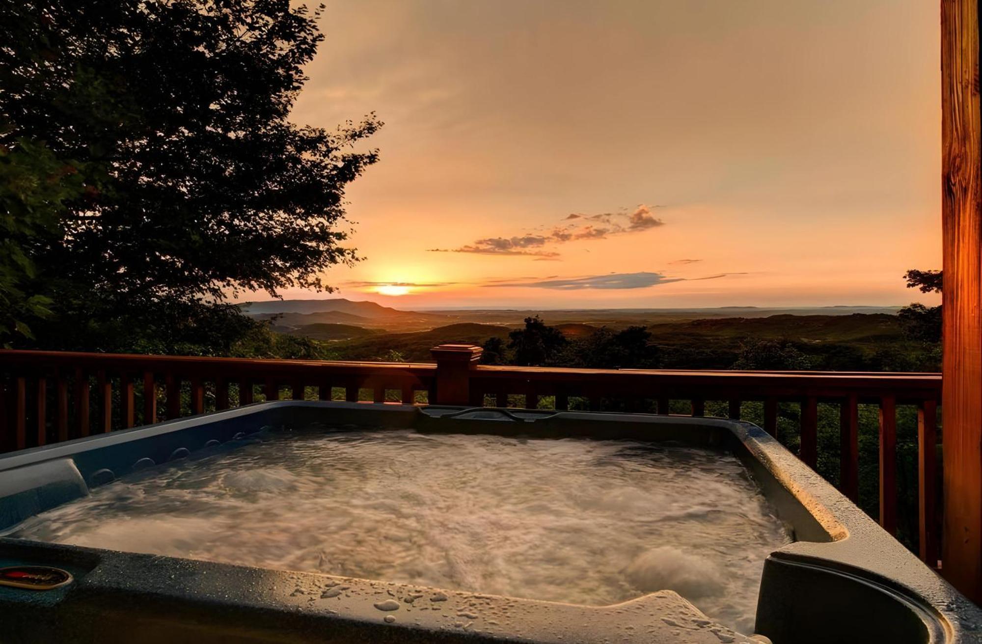 Incredible Views Hot Tub Close To Everything Sevierville Eksteriør bilde